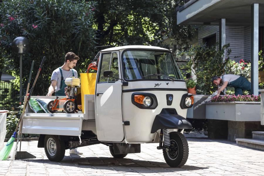  Piaggio Ape Classic Pianale 2017 года  (фото 1 из 17)